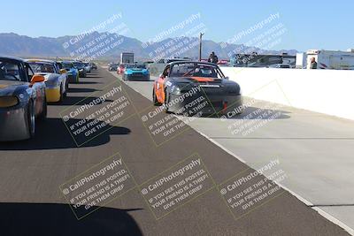 media/Nov-19-2022-Speed Ventures (Sat) [[eb5c8f9508]]/Around the Pits/Pre Grid Race Group/